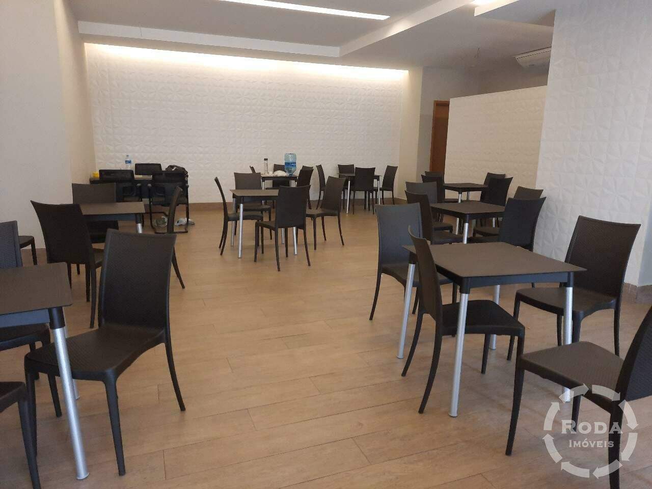 Apartamento à venda no Embaré: 