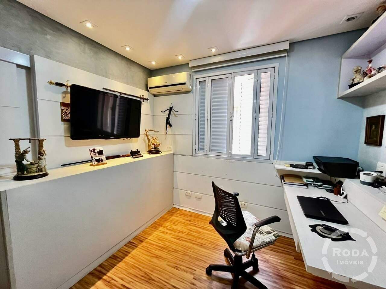 Apartamento à venda no Encruzilhada: 