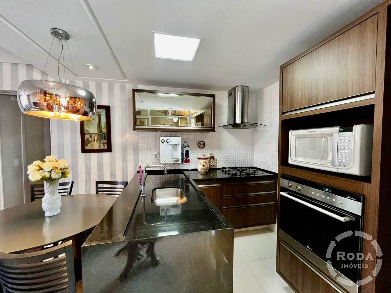 Apartamento à venda no Encruzilhada: 