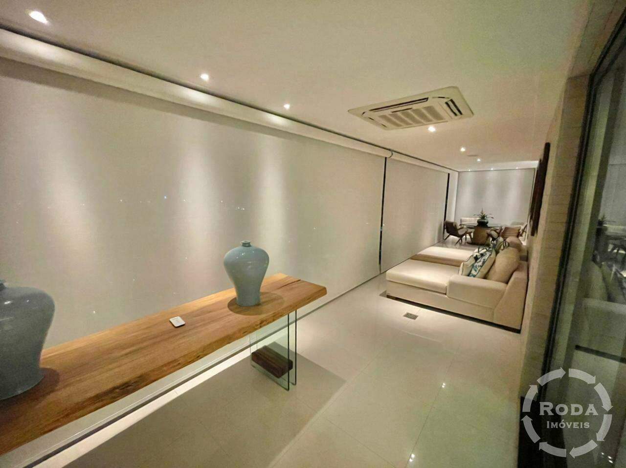 Apartamento à venda no Ponta da Praia: 