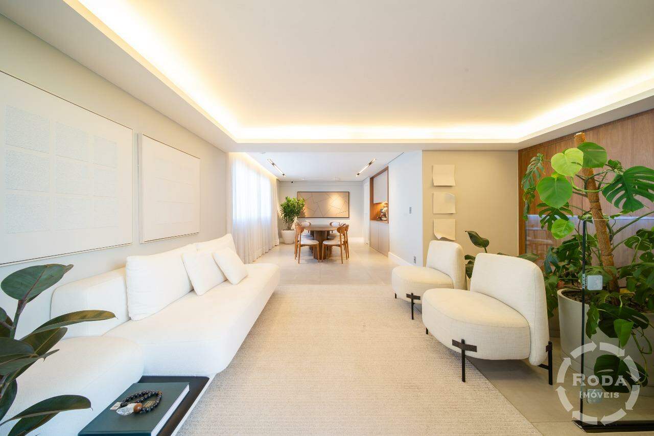 Cobertura à venda no Embaré: 