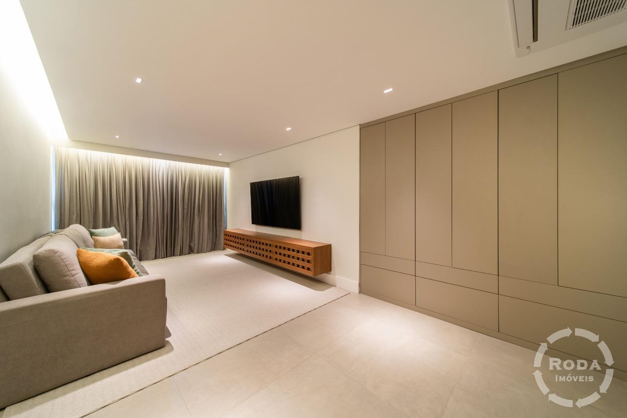 Cobertura à venda no Embaré: 