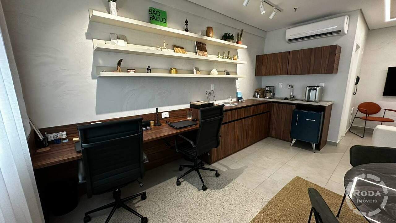 Sala à venda no Vila Mathias: 