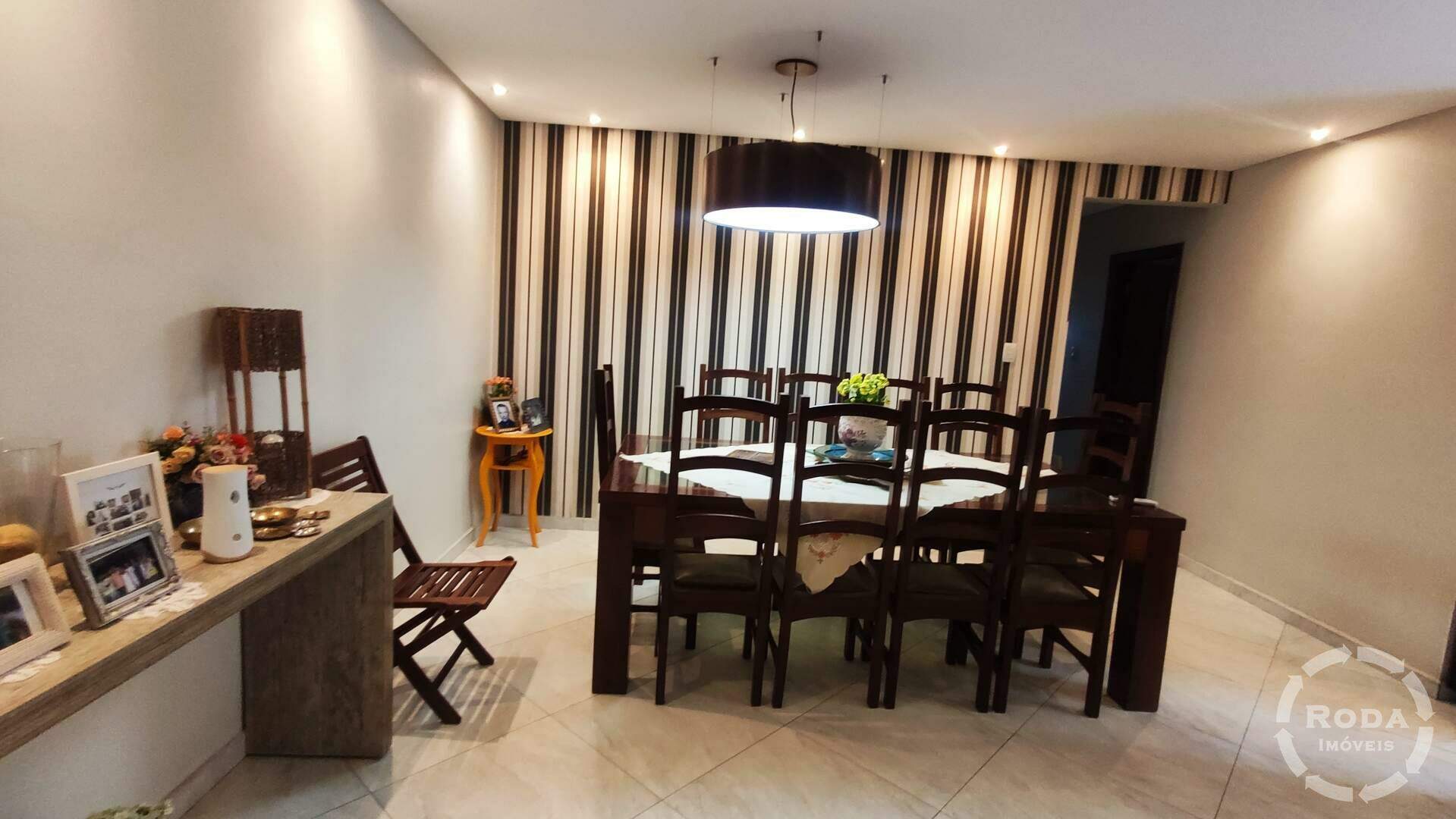 Apartamento à venda no Ponta da Praia: 