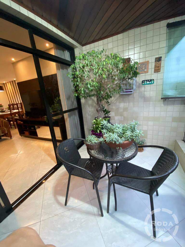 Apartamento à venda no Ponta da Praia: 