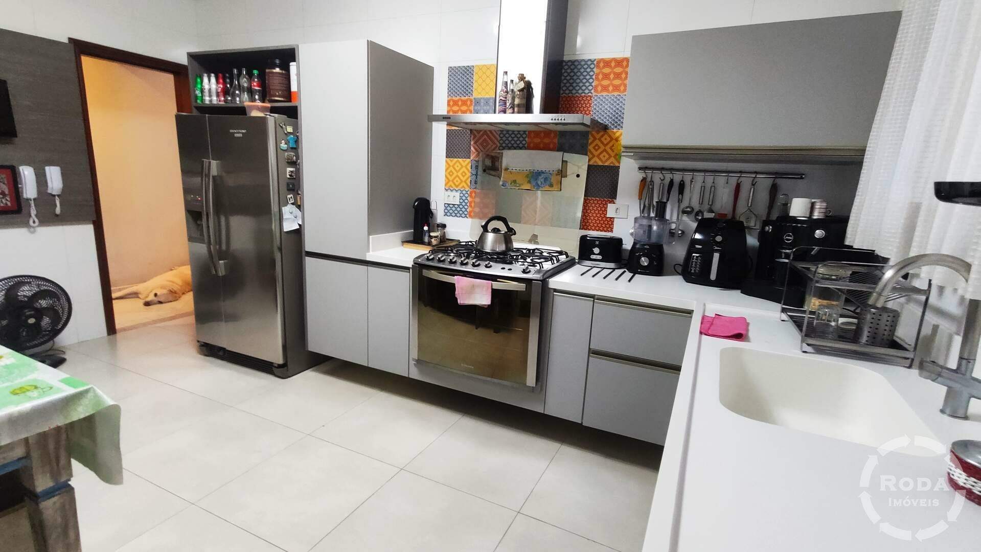 Apartamento à venda no Ponta da Praia: 