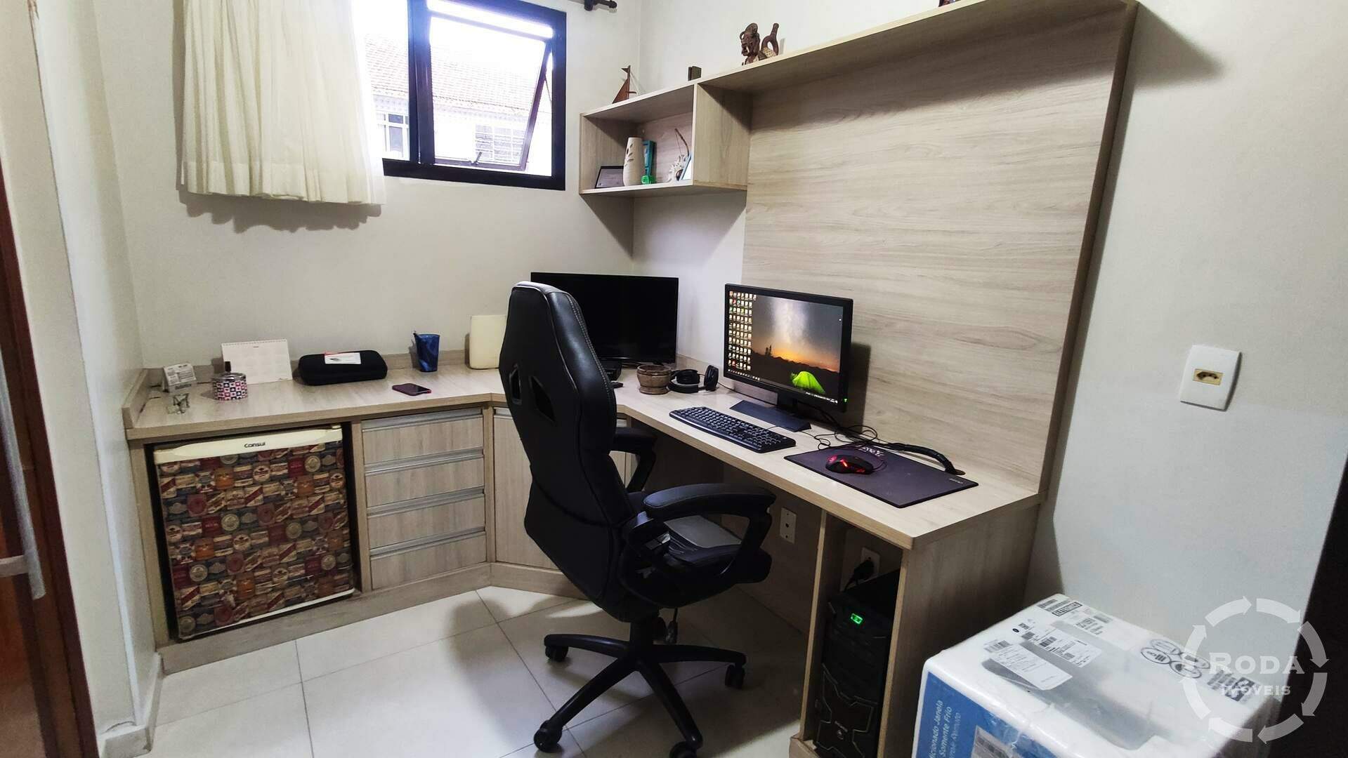 Apartamento à venda no Ponta da Praia: 