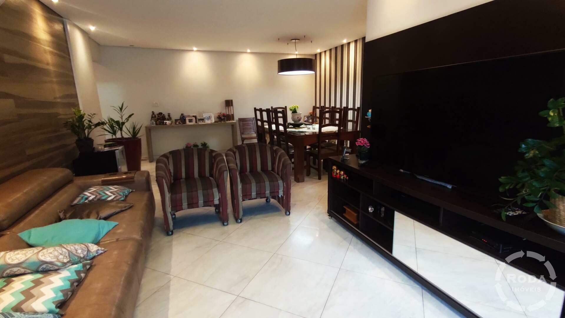 Apartamento à venda no Ponta da Praia: 