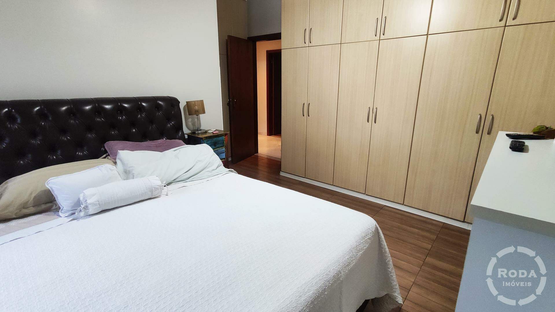 Apartamento à venda no Ponta da Praia: 