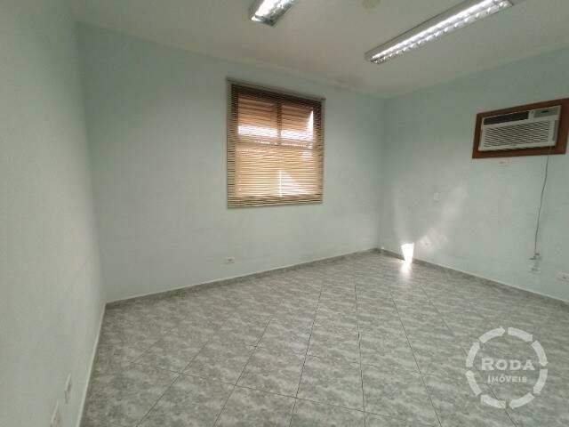 Sobrado para aluguel no Embaré: 