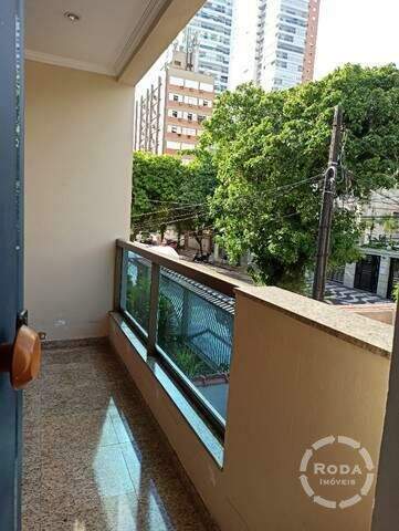 Sobrado para aluguel no Embaré: 