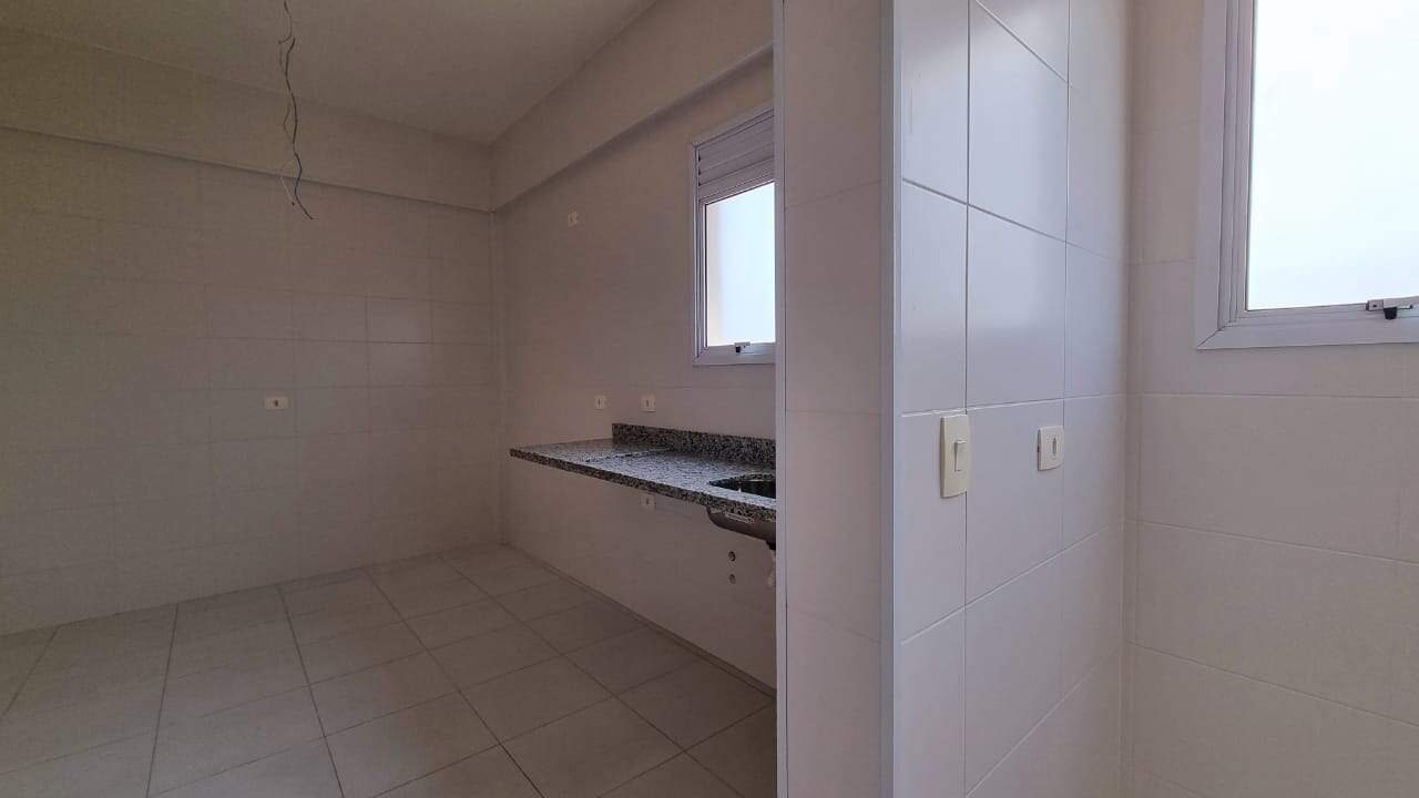 Apartamento Duplex à venda no Encruzilhada: 