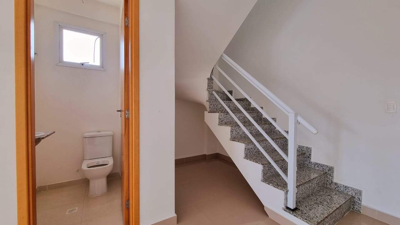Apartamento Duplex à venda no Encruzilhada: 
