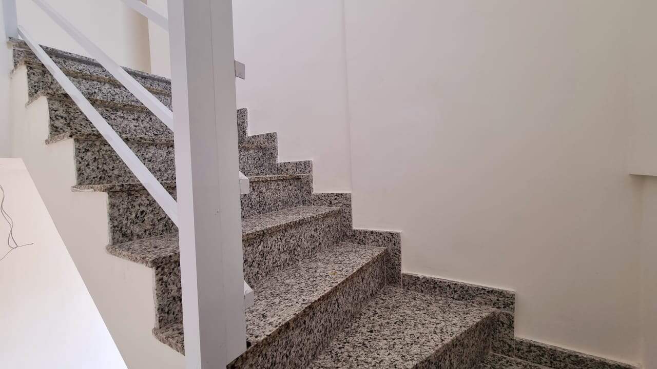 Apartamento Duplex à venda no Encruzilhada: 