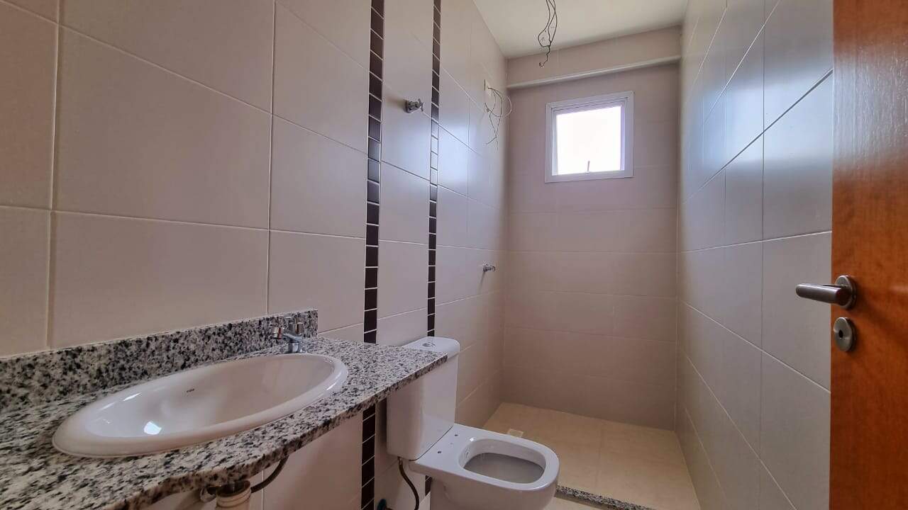 Apartamento Duplex à venda no Encruzilhada: 