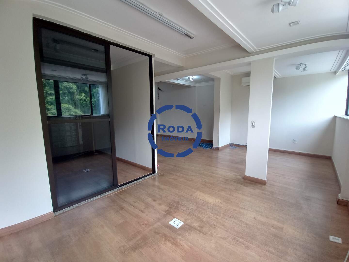 Conjunto Comercial para aluguel no Centro: