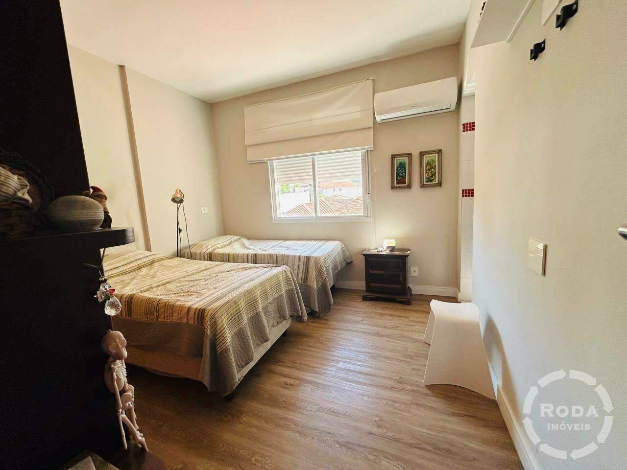 Apartamento à venda no Embaré: 