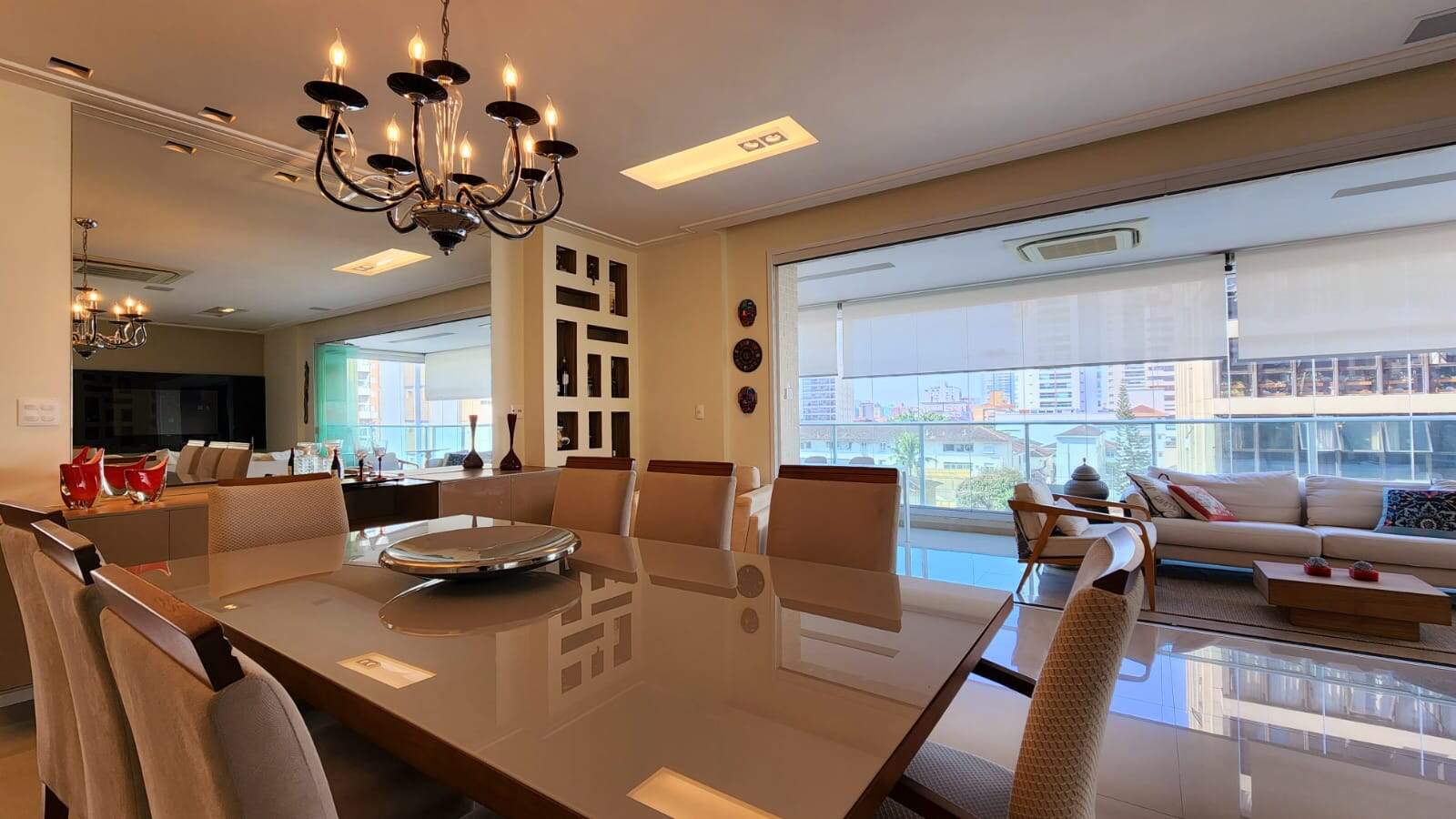 Apartamento à venda no Embaré: 