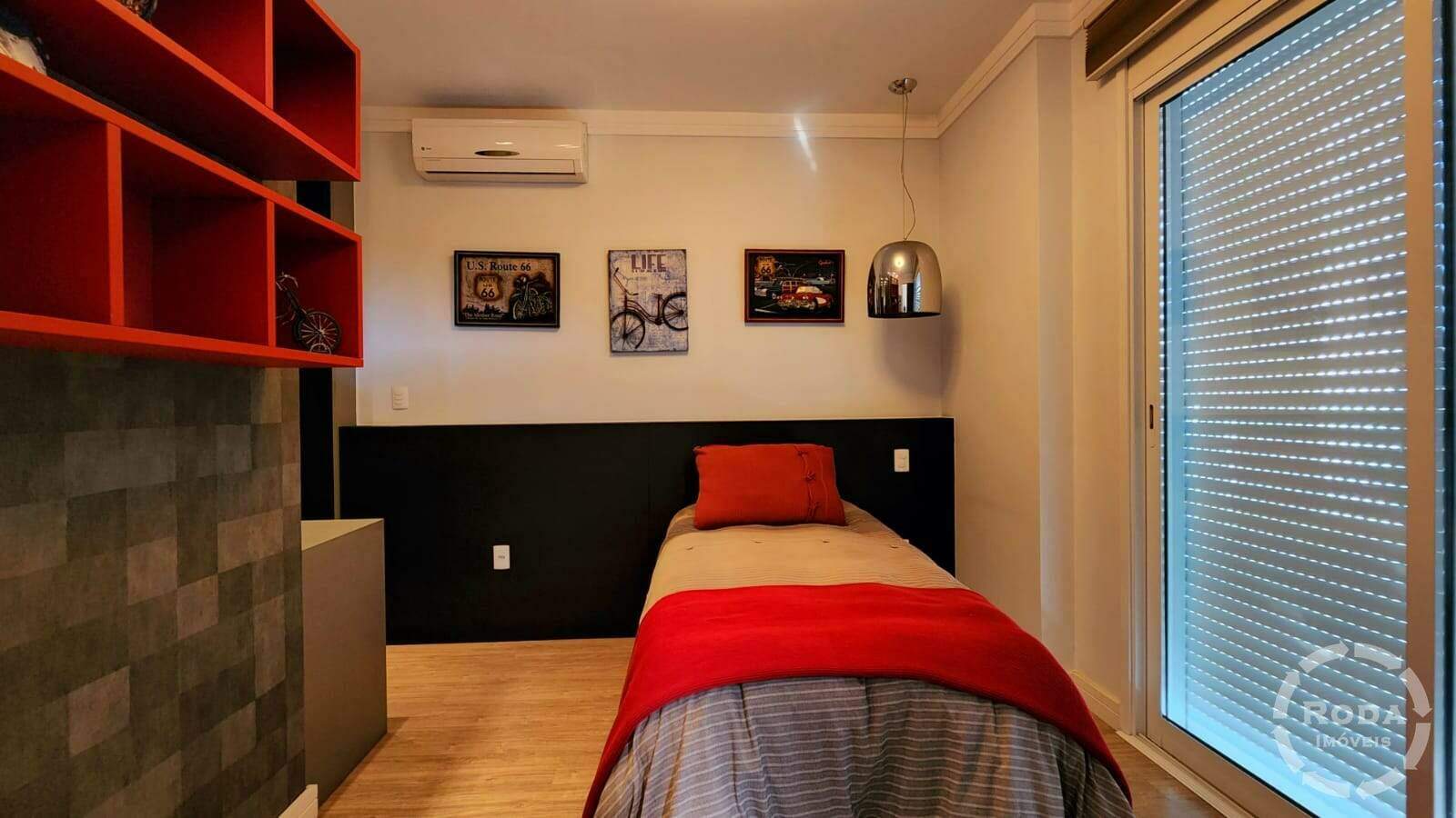 Apartamento à venda no Embaré: 