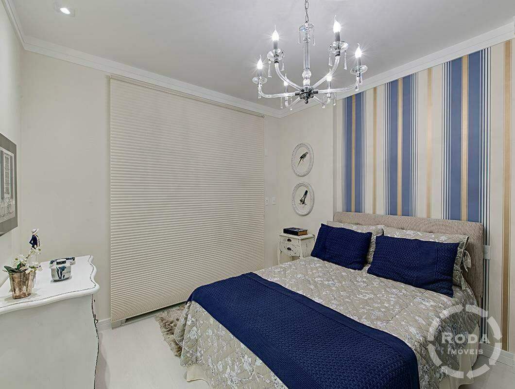 Apartamento à venda no Embaré: 