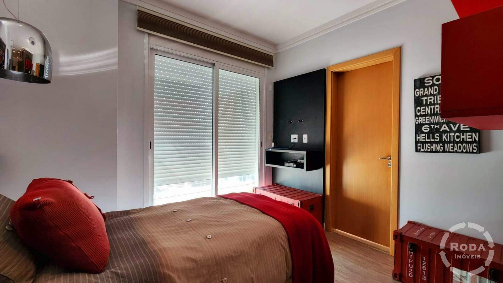 Apartamento à venda no Embaré: 