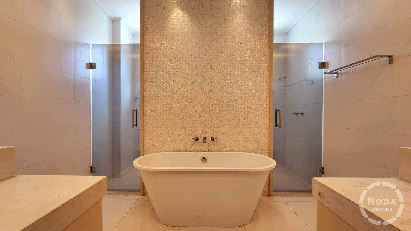 Apartamento à venda no Embaré: 