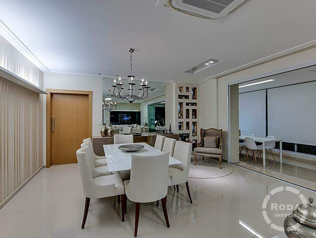 Apartamento à venda no Embaré: 