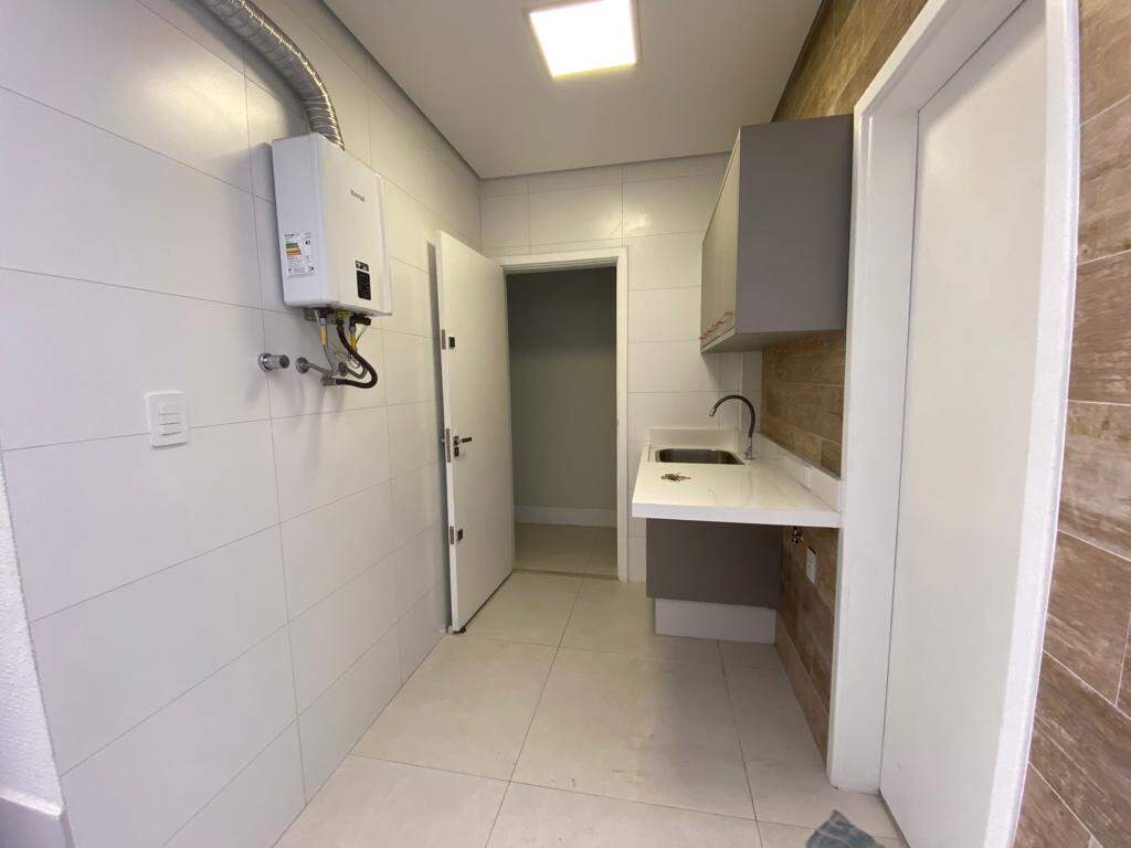 Casa para aluguel no Campo Grande: 