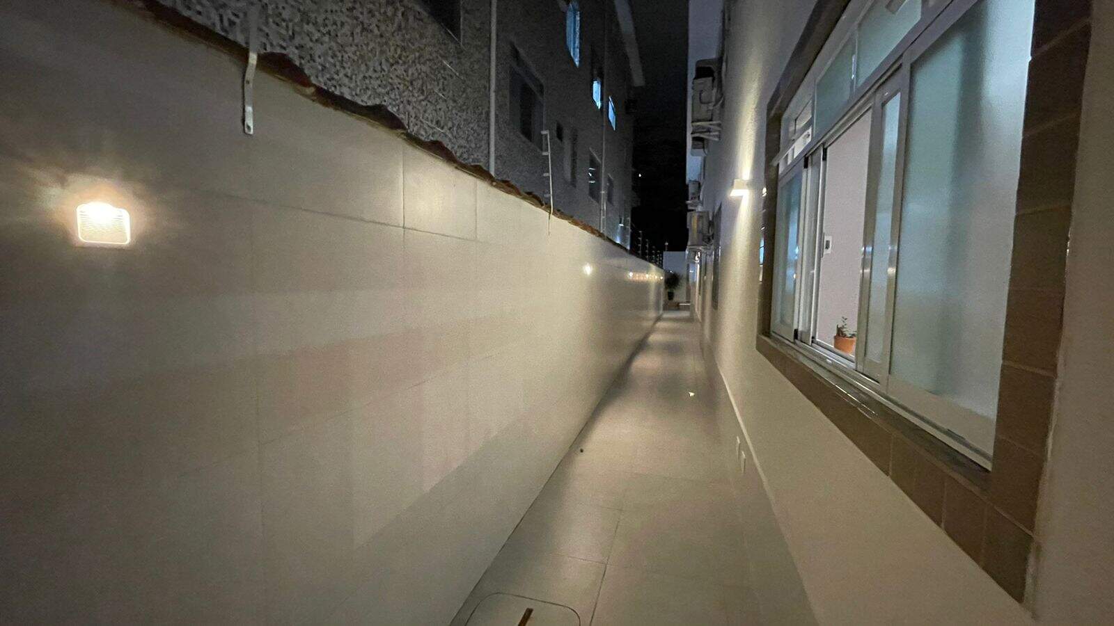 Casa para aluguel no Campo Grande: 