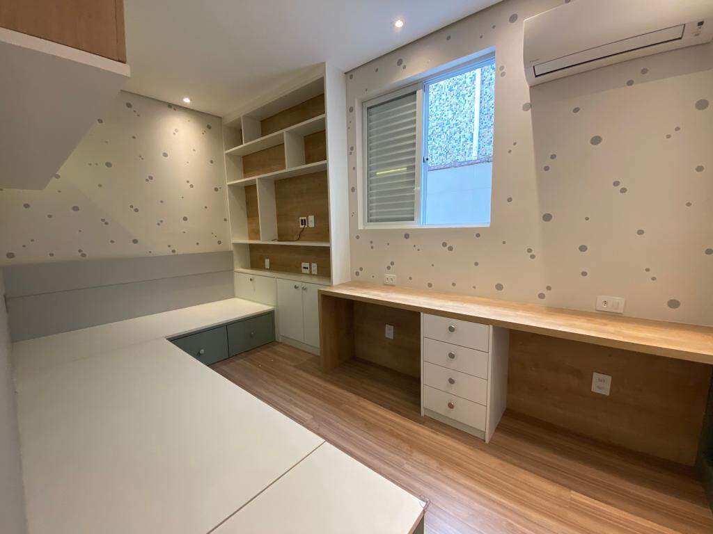 Casa para aluguel no Campo Grande: 