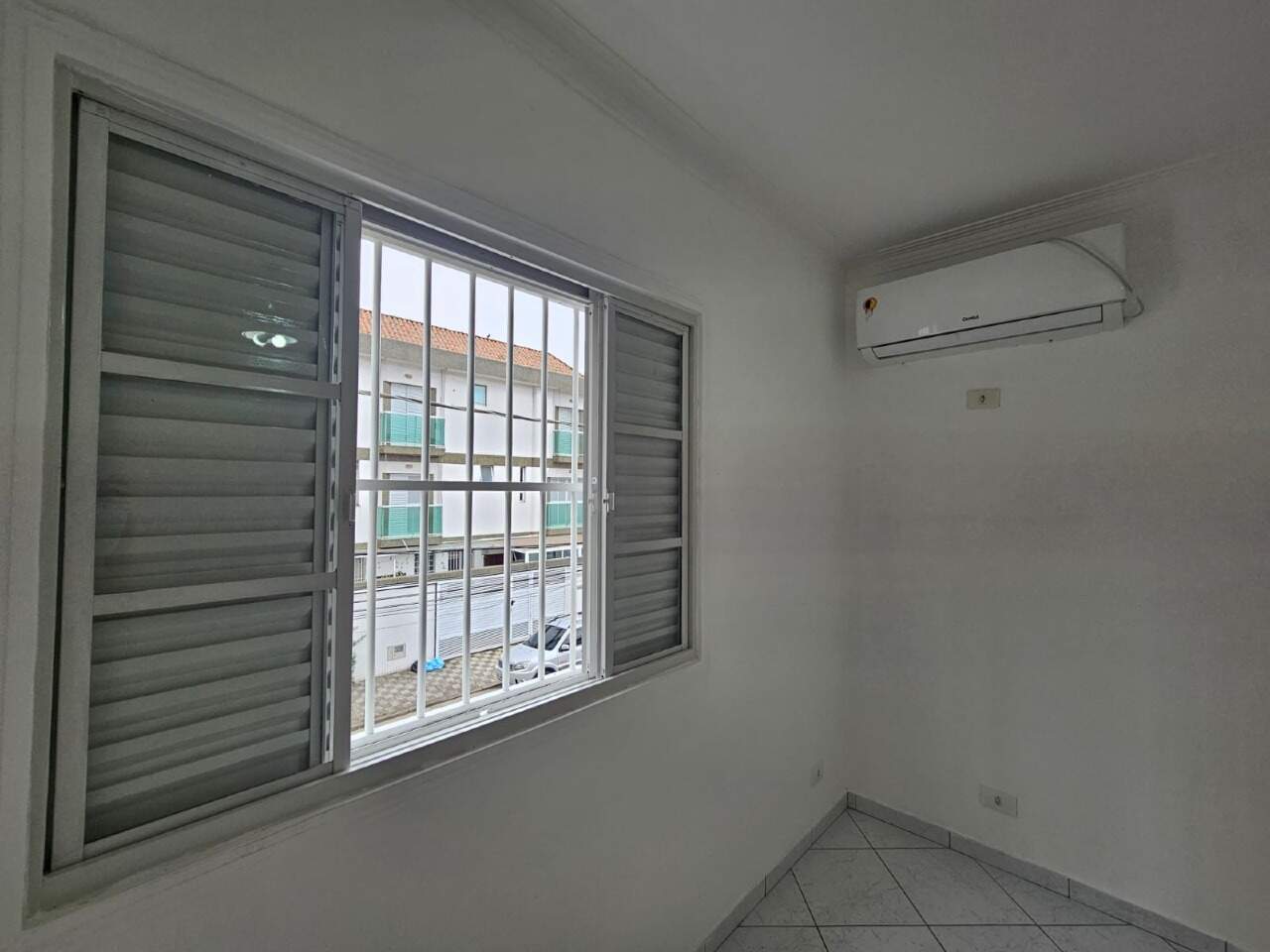 Sobrado à venda no Ponta da Praia: 