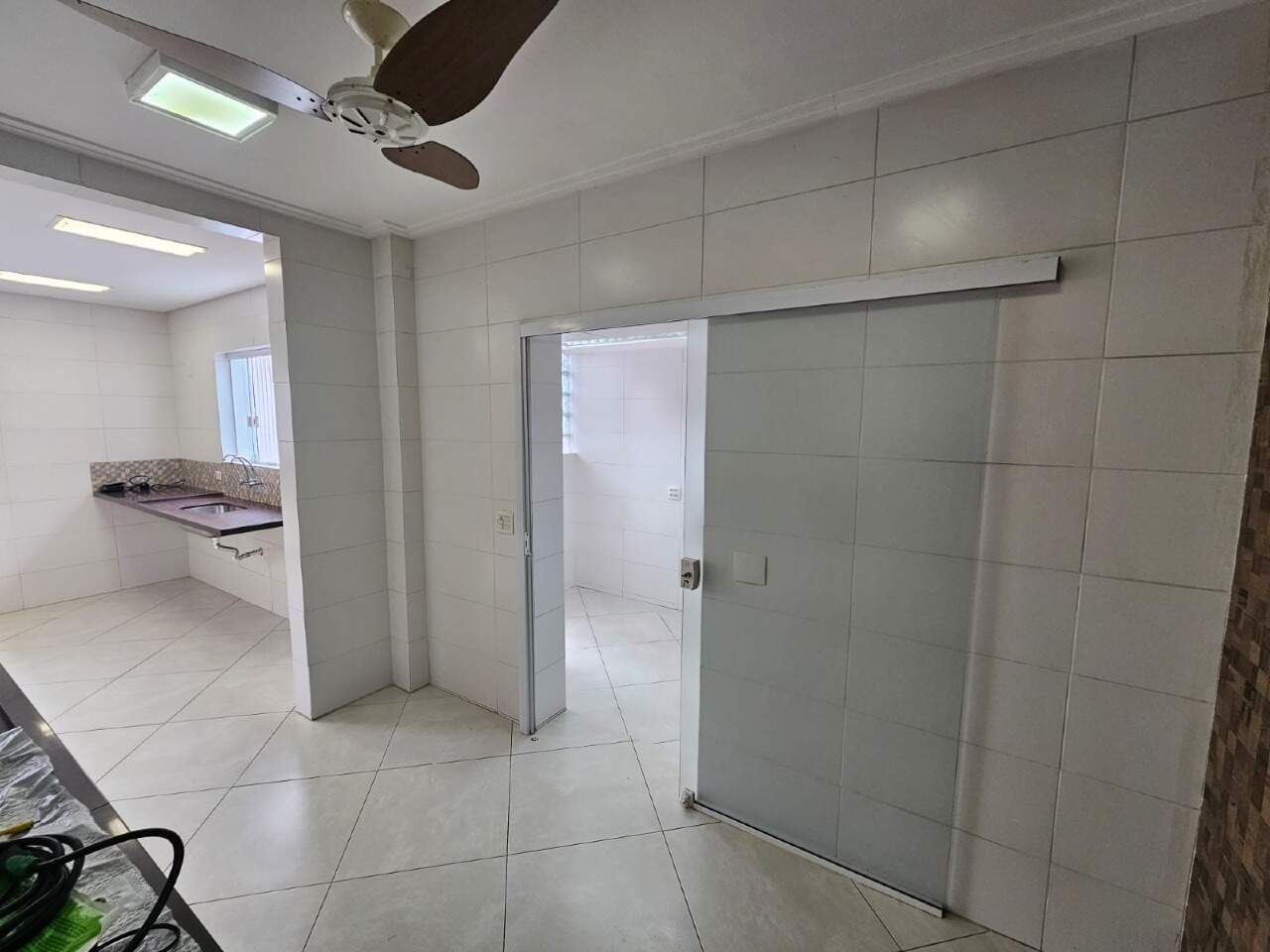 Sobrado à venda no Ponta da Praia: 