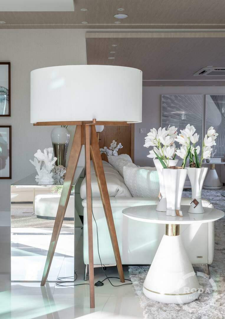 Apartamento à venda no Ponta da Praia: 