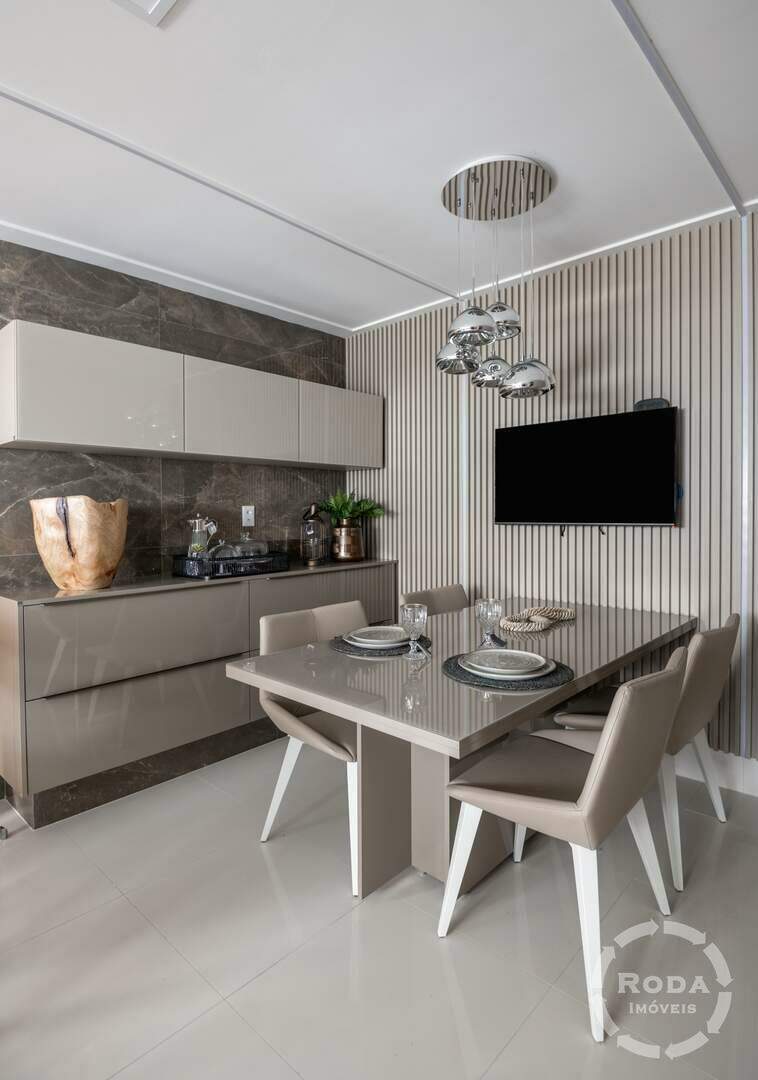 Apartamento à venda no Ponta da Praia: 