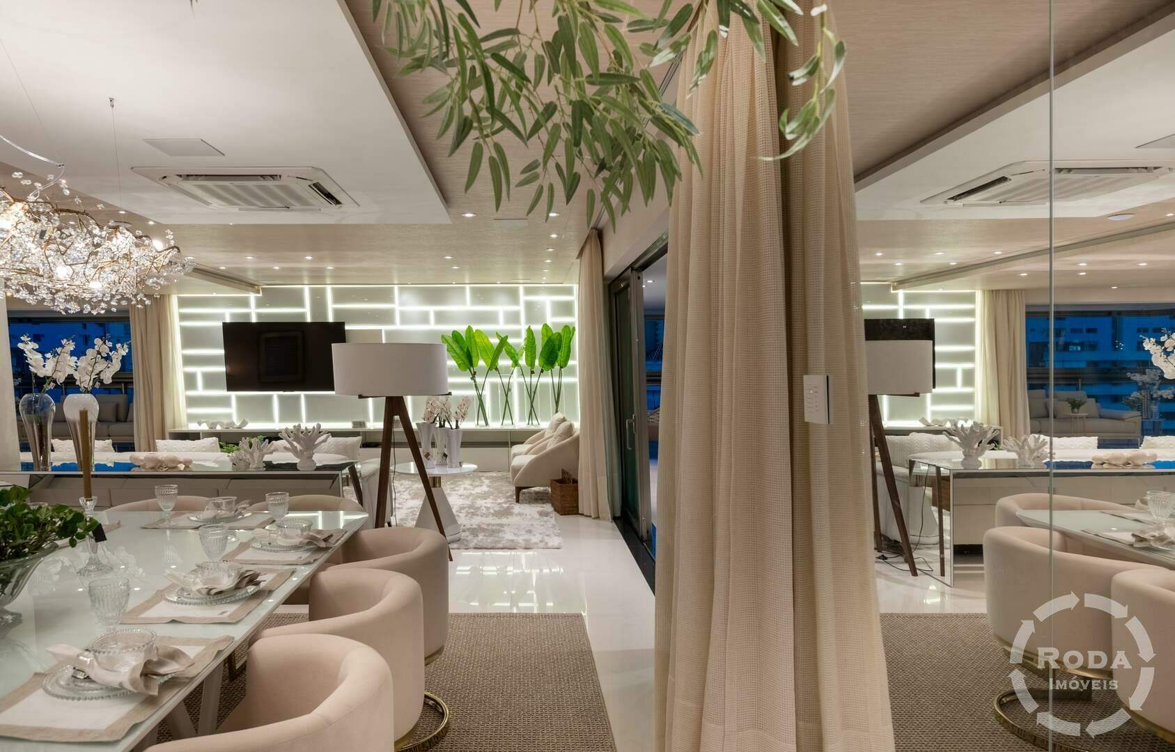 Apartamento à venda no Ponta da Praia: 