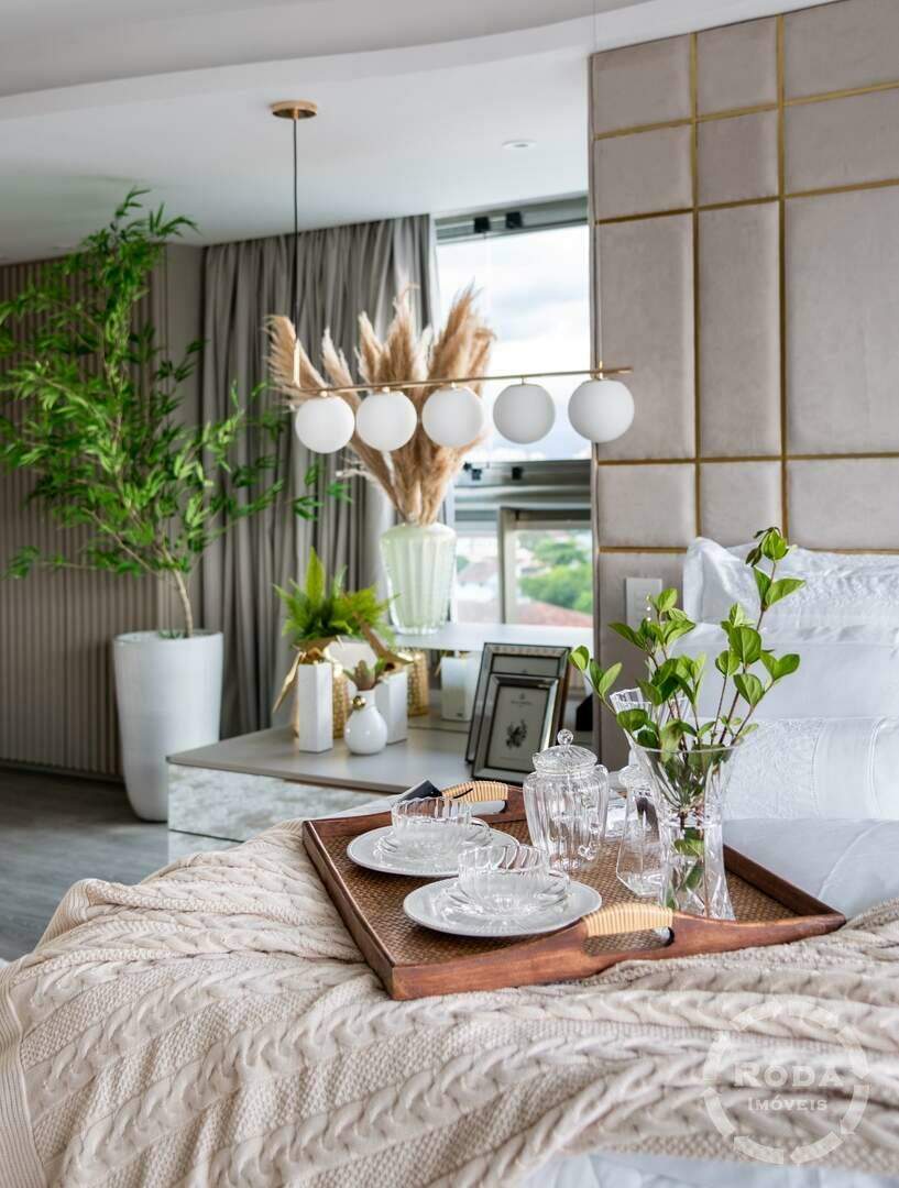 Apartamento à venda no Ponta da Praia: 