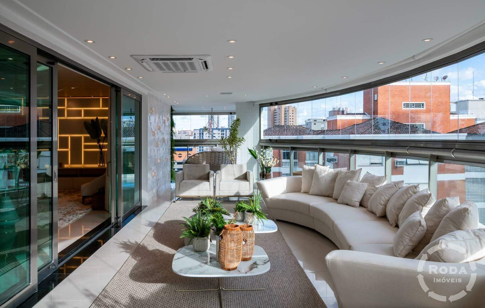 Apartamento à venda no Ponta da Praia: 