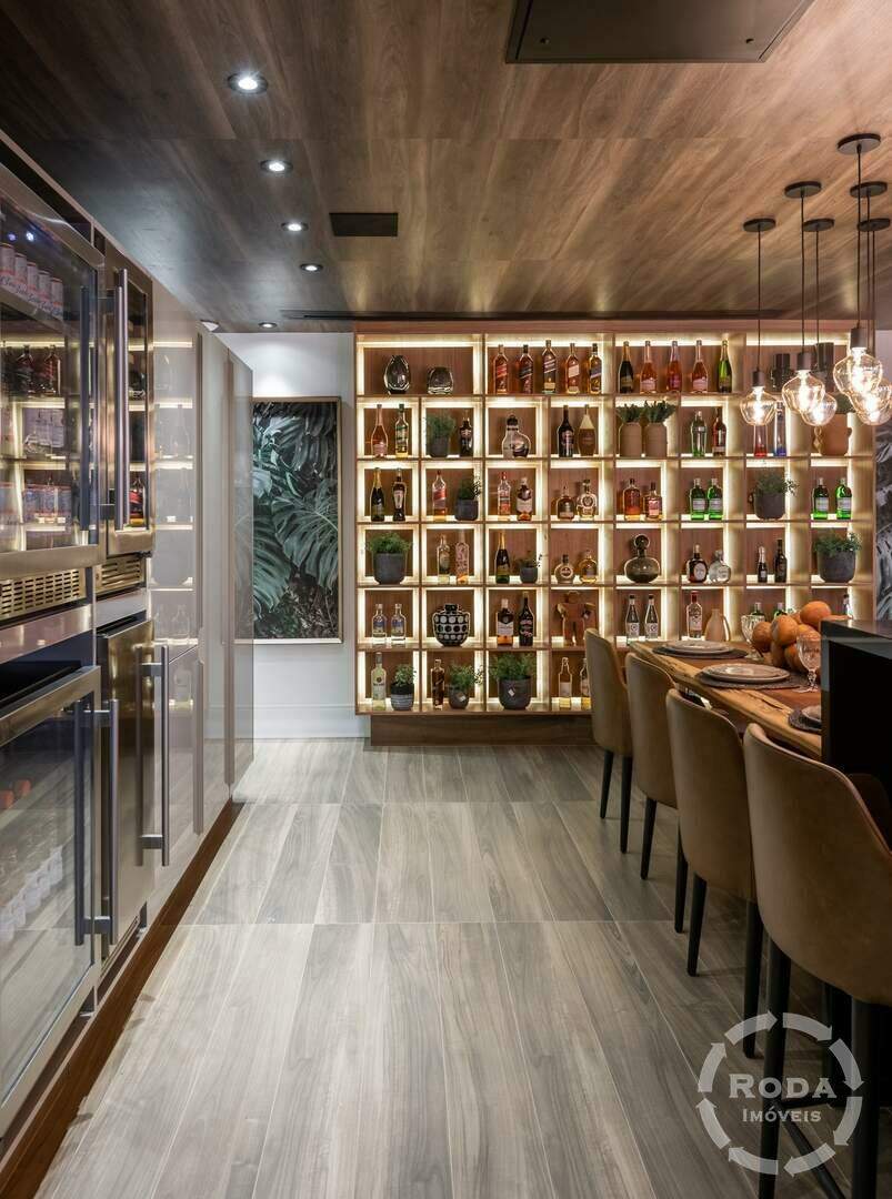 Apartamento à venda no Ponta da Praia: 