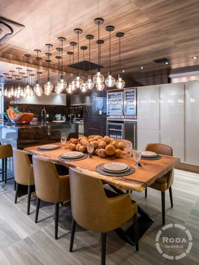 Apartamento à venda no Ponta da Praia: 