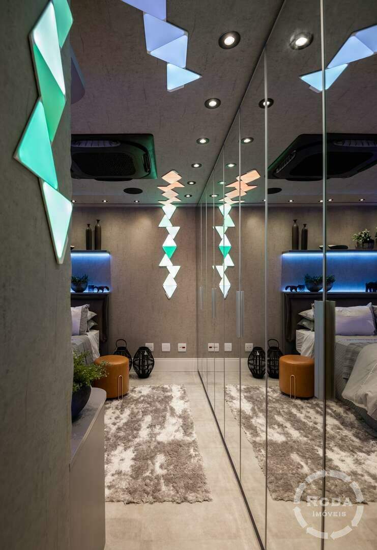 Apartamento à venda no Ponta da Praia: 