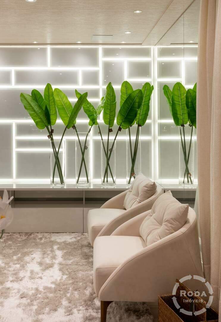 Apartamento à venda no Ponta da Praia: 