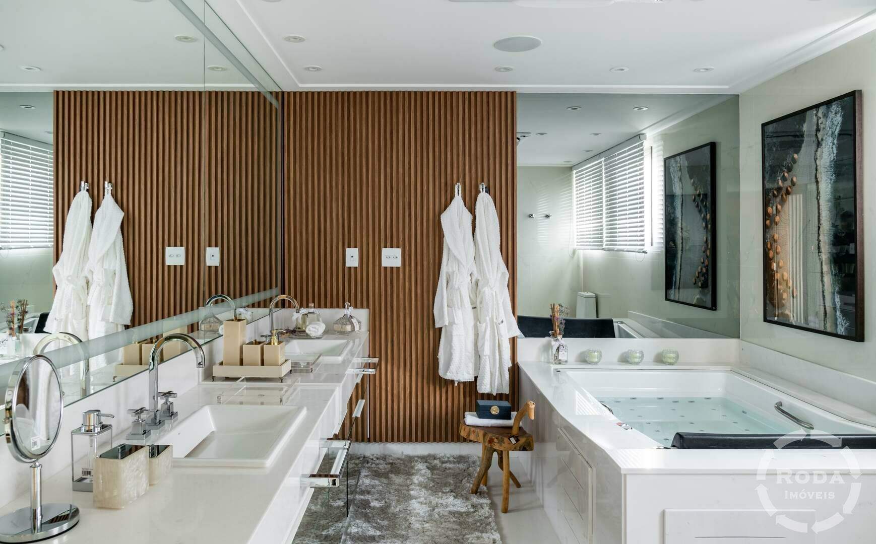 Apartamento à venda no Ponta da Praia: 