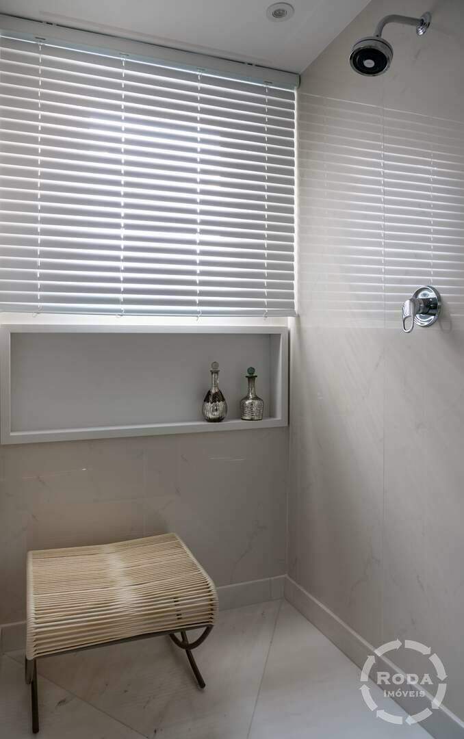 Apartamento à venda no Ponta da Praia: 