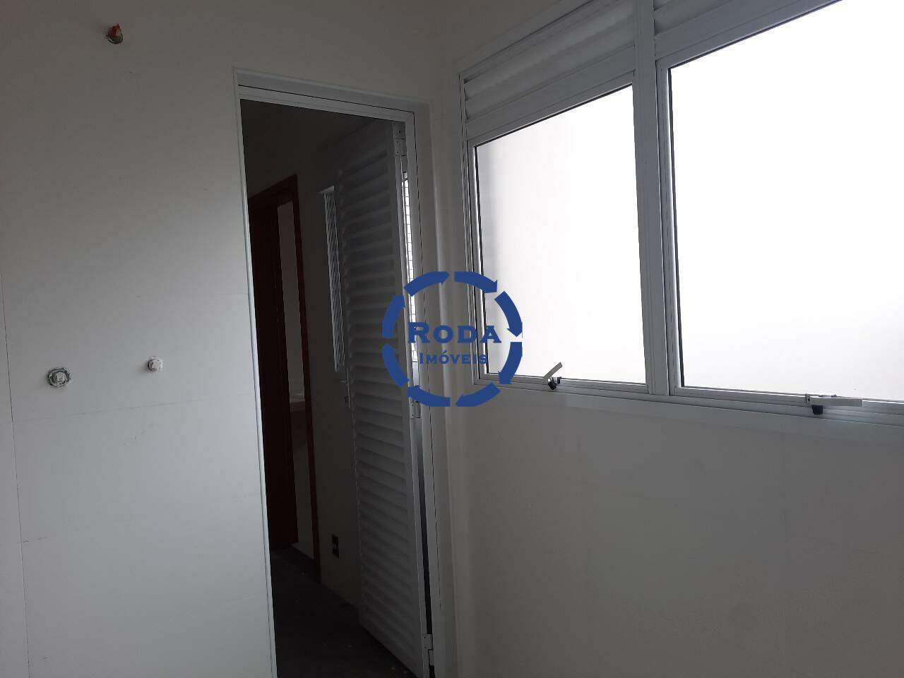 Apartamento à venda no Embaré: 