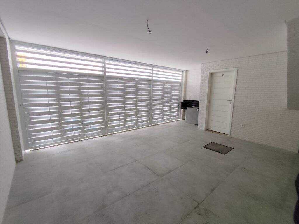 Casa de Condomínio à venda no Campo Grande: 