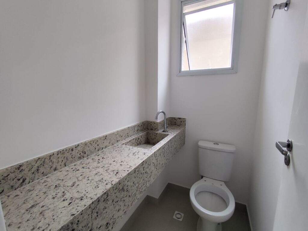 Casa de Condomínio à venda no Campo Grande: 