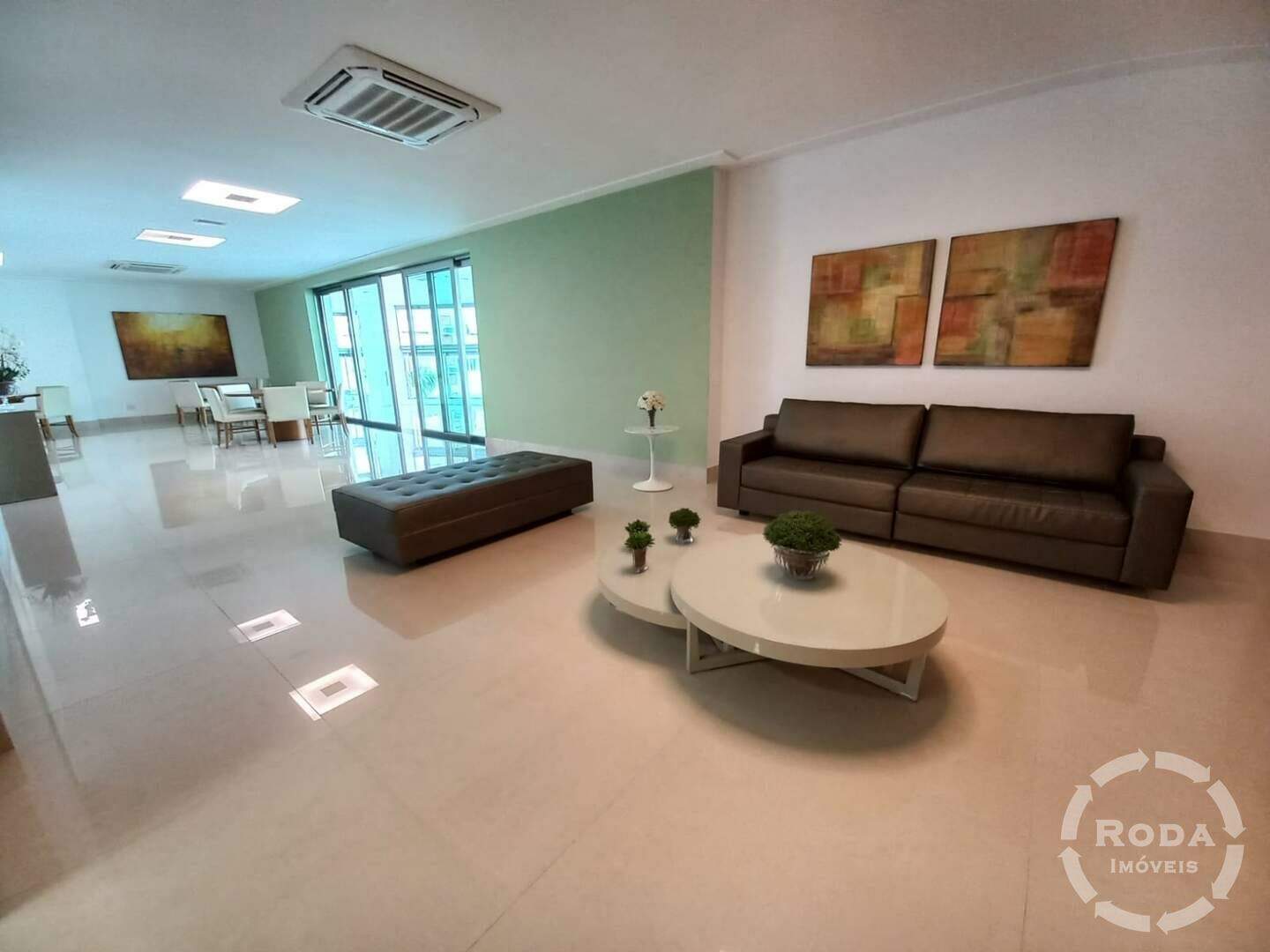 Apartamento à venda no Ponta da Praia: 