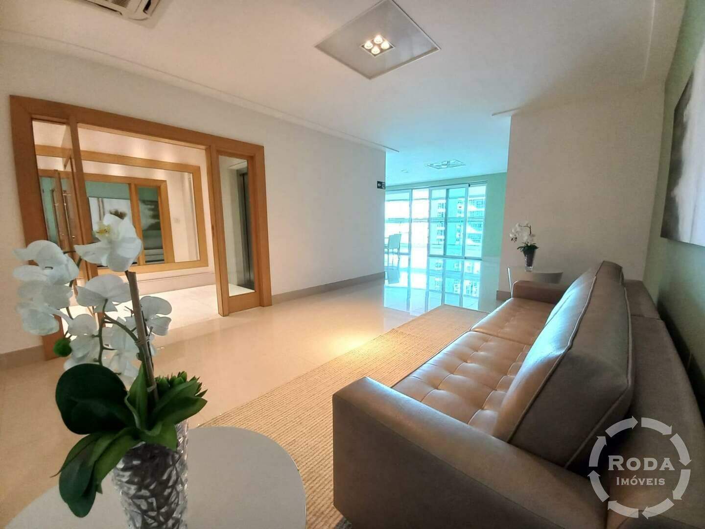 Apartamento à venda no Ponta da Praia: 