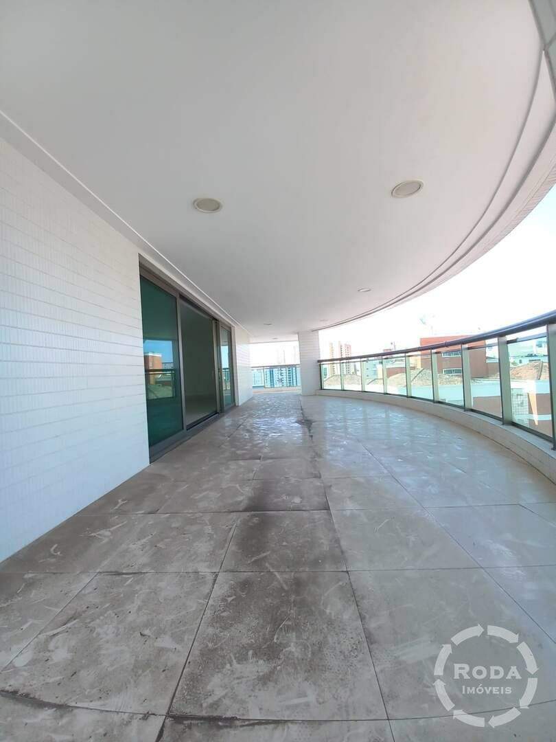 Apartamento à venda no Ponta da Praia: 
