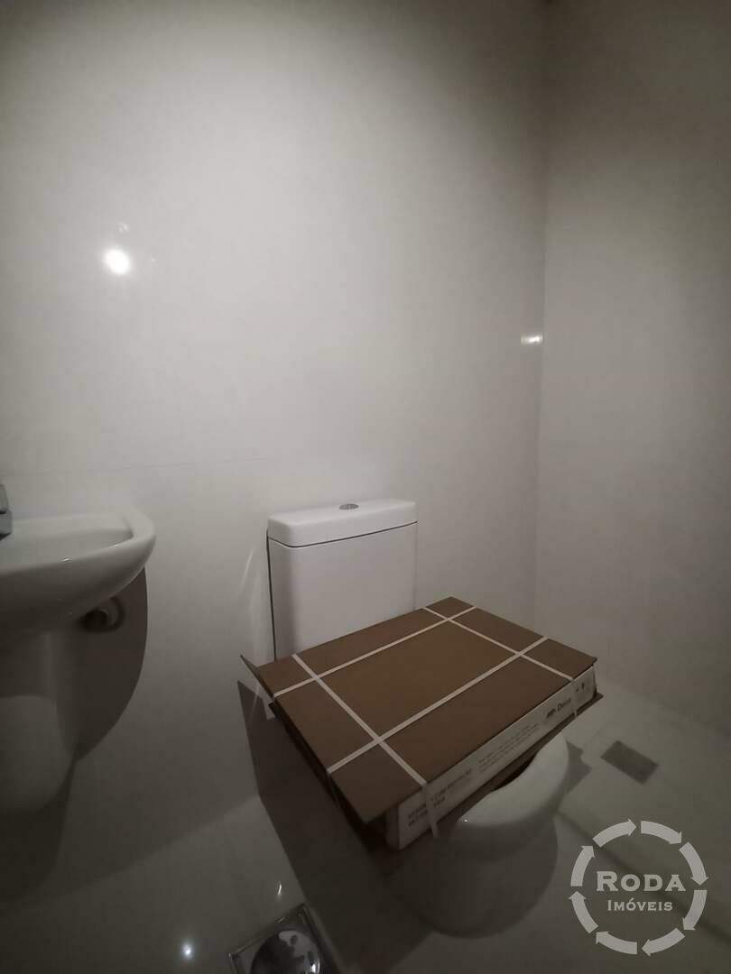 Apartamento à venda no Ponta da Praia: 